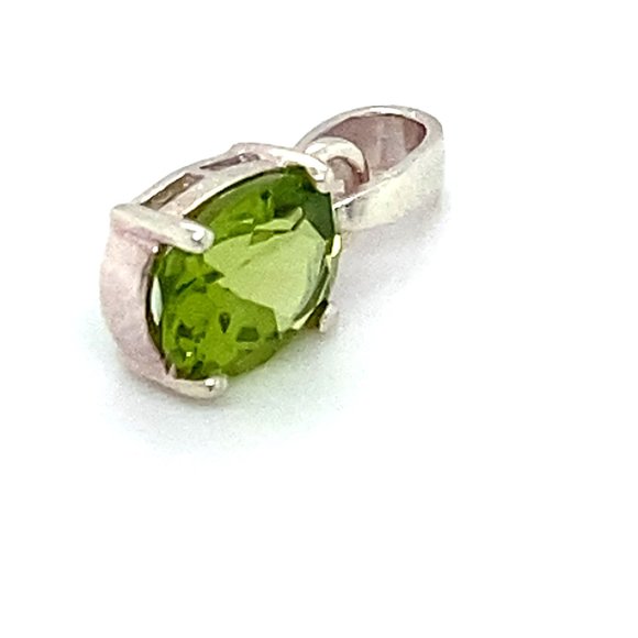 Peridot 1.03ct Platinum Finish Silver Pendant - Picture 4 of 8